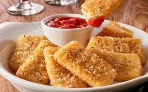 APPETIZERS Fried Mozzarella
