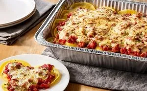 Cheese Ravioli with Marinara or Meat Sauce Serves 4 – 6