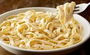 Fettuccine Alfredo V 1